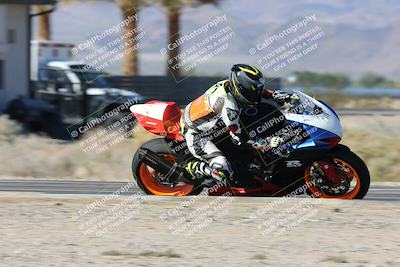 media/Dec-04-2025-Racers Edge (Thu) [[5ebc9f124d]]/3-B Group/5-Session 2 Turn 2 inside Speed Pans/